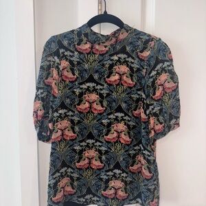 Meadow Rue by Anthropology Beautiful Floral Patterned Women's Top